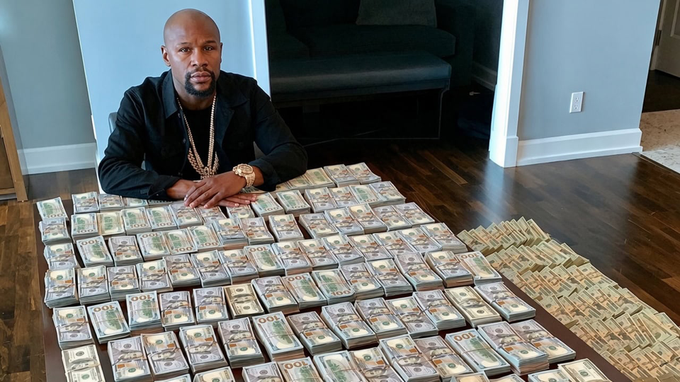 Source-supplied image for: Floyd Mayweather Not Broke Despite Spending, Gambling And Losses